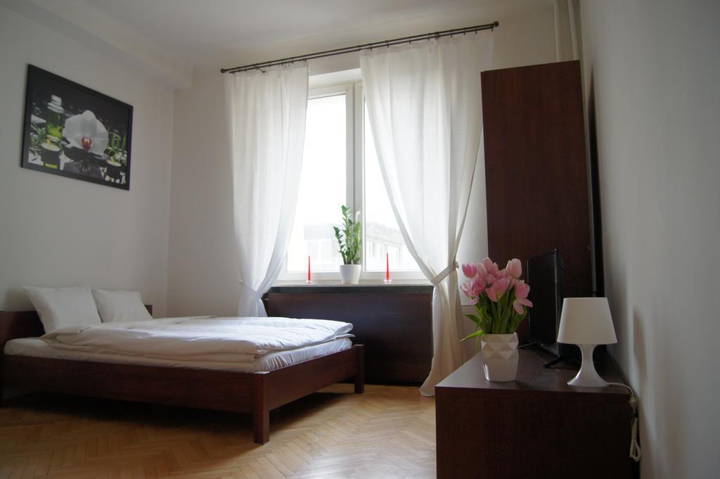 Krucza By Rental Apartments Warszawa Exteriör bild