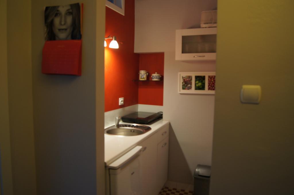 Krucza By Rental Apartments Warszawa Exteriör bild
